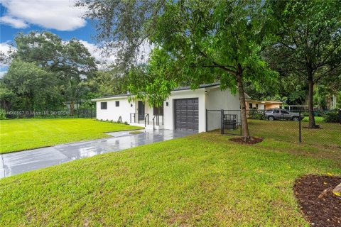 Villa ou maison à vendre à Miami, Floride: 3 chambres, 124.67 m2 № 1331150 - photo 3