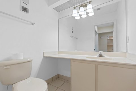 Adosado en venta en Tamarac, Florida, 3 dormitorios, 134.43 m2 № 1225733 - foto 11