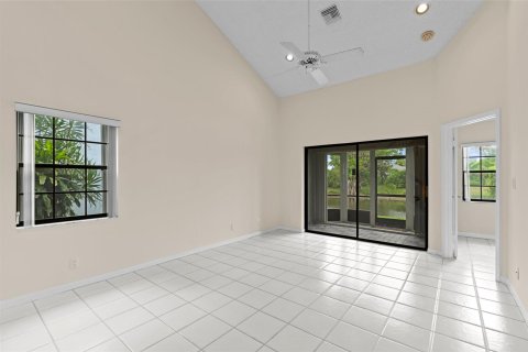 Townhouse in Tamarac, Florida 3 bedrooms, 134.43 sq.m. № 1225733 - photo 21