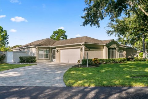 Casa en venta en Clermont, Florida, 2 dormitorios, 126.81 m2 № 1372162 - foto 1