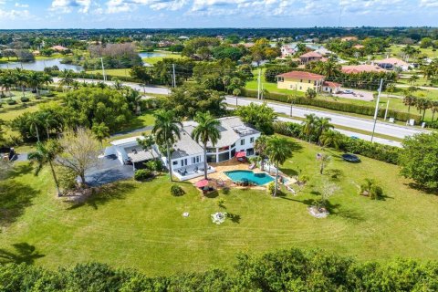 Villa ou maison à vendre à Lake Worth, Floride: 5 chambres, 610.83 m2 № 1031458 - photo 12