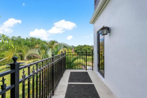 Casa en venta en Lake Worth, Florida, 5 dormitorios, 610.83 m2 № 1031458 - foto 28