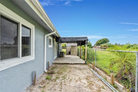 Villa ou maison à vendre à Lauderhill, Floride: 3 chambres, 102.19 m2 № 1380363 - photo 29