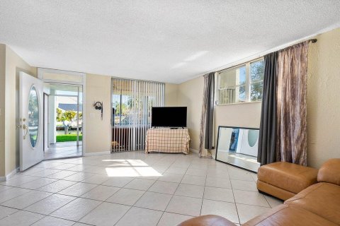 Copropriété à vendre à North Palm Beach, Floride: 2 chambres, 91.97 m2 № 1065848 - photo 25