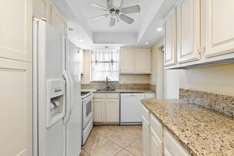 Condo in North Palm Beach, Florida, 2 bedrooms  № 1065848 - photo 22