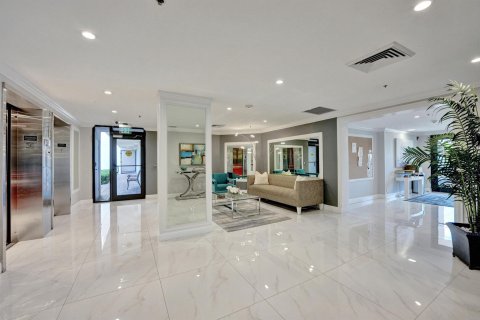 Copropriété à vendre à Boca Raton, Floride: 2 chambres, 112.88 m2 № 1065902 - photo 2