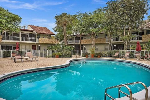 Copropriété à vendre à Deerfield Beach, Floride: 1 chambre, 78.97 m2 № 1281226 - photo 16