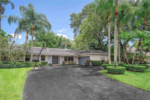 Villa ou maison à vendre à Hollywood, Floride: 6 chambres, 270.16 m2 № 1095014 - photo 7