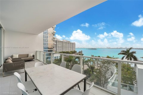 Condominio en venta en Miami, Florida, 2 dormitorios, 104.79 m2 № 1054528 - foto 16