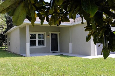 Villa ou maison à vendre à Zephyrhills, Floride: 3 chambres, 119.38 m2 № 1387345 - photo 5