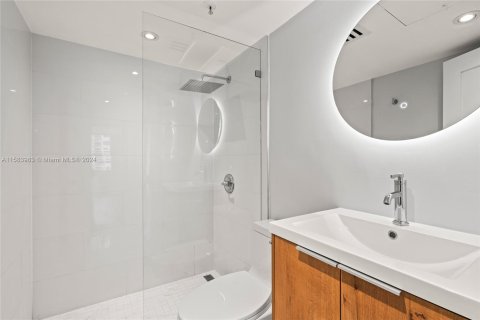 Copropriété à vendre à Miami Beach, Floride: 2 chambres, 98.57 m2 № 1170520 - photo 10