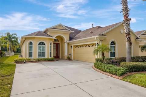 Casa en venta en Land O' Lakes, Florida, 3 dormitorios, 188.03 m2 № 1246983 - foto 2