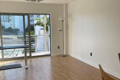 Condominio en alquiler en Miami Beach, Florida, 1 dormitorio, 72.84 m2 № 1397546 - foto 10