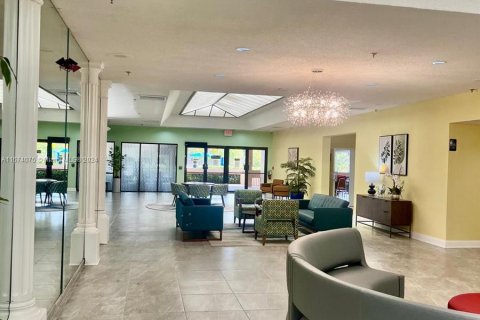 Condo in Sunrise, Florida, 1 bedroom  № 1397466 - photo 21