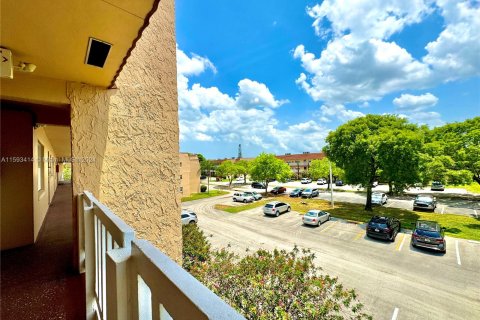 Condominio en venta en Sunrise, Florida, 1 dormitorio, 59.46 m2 № 1184981 - foto 15