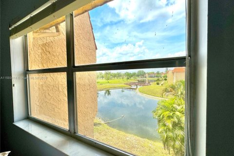 Copropriété à vendre à Sunrise, Floride: 1 chambre, 59.46 m2 № 1184981 - photo 14