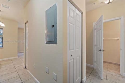 Townhouse in Homestead, Florida 3 bedrooms, 123.1 sq.m. № 1209958 - photo 14