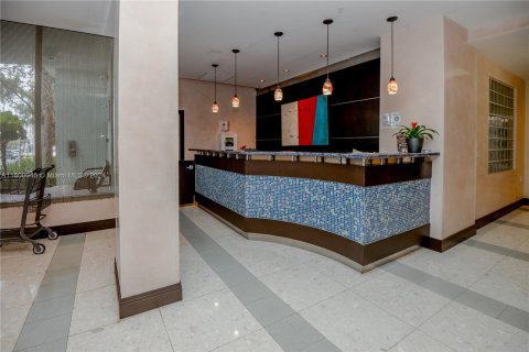 Condominio en venta en Hollywood, Florida, 2 dormitorios, 108.97 m2 № 1209943 - foto 5