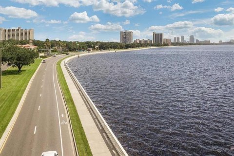 Adosado en venta en Tampa, Florida, 3 dormitorios, 181.35 m2 № 1371050 - foto 19