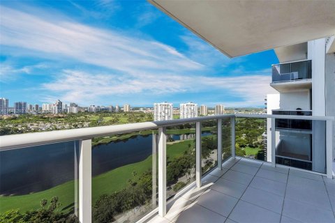 Copropriété à vendre à Aventura, Floride: 2 chambres, 92.53 m2 № 1234596 - photo 28