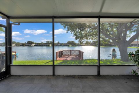 Casa en venta en Dania Beach, Florida, 3 dormitorios, 96.43 m2 № 1234595 - foto 11