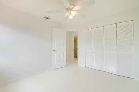 Townhouse in Wellington, Florida 3 bedrooms, 154.31 sq.m. № 1043193 - photo 6