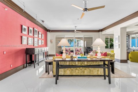 Copropriété à vendre à Miami Beach, Floride: 4 chambres, 329.8 m2 № 1241645 - photo 3