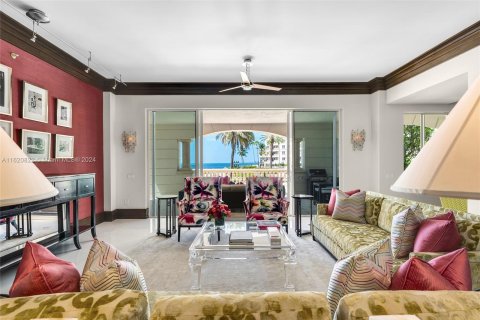 Copropriété à vendre à Miami Beach, Floride: 4 chambres, 329.8 m2 № 1241645 - photo 2