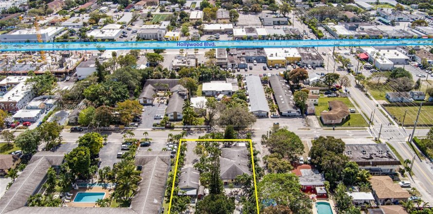 Commercial property in Hollywood, Florida № 1042852