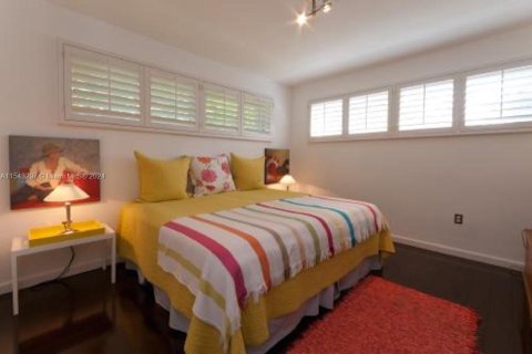 Casa en venta en Pinecrest, Florida, 4 dormitorios, 226.96 m2 № 1042890 - foto 18