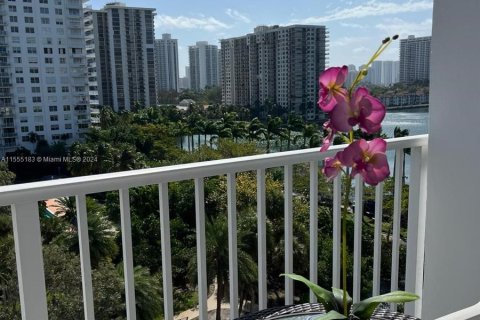 Condominio en venta en Aventura, Florida, 1 dormitorio, 99.03 m2 № 1078400 - foto 7