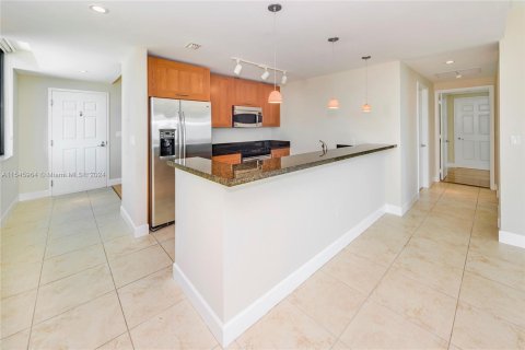 Condominio en venta en Coral Gables, Florida, 2 dormitorios, 118.91 m2 № 1049740 - foto 14