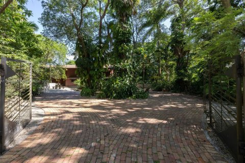 Casa en venta en Coral Gables, Florida, 5 dormitorios, 499.91 m2 № 1224022 - foto 4