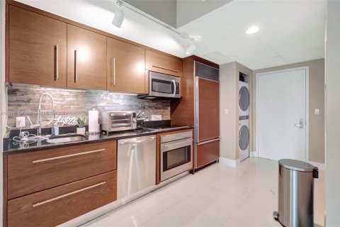 Condominio en venta en Miami, Florida, 50.72 m2 № 1405886 - foto 19