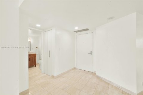 Copropriété à vendre à Aventura, Floride: 1 chambre, 97.55 m2 № 1405927 - photo 22