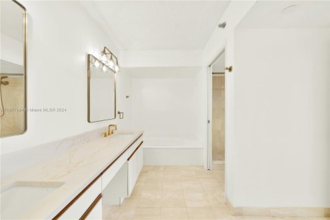 Copropriété à vendre à Aventura, Floride: 1 chambre, 97.55 m2 № 1405927 - photo 12