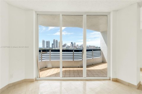 Copropriété à vendre à Aventura, Floride: 1 chambre, 97.55 m2 № 1405927 - photo 24