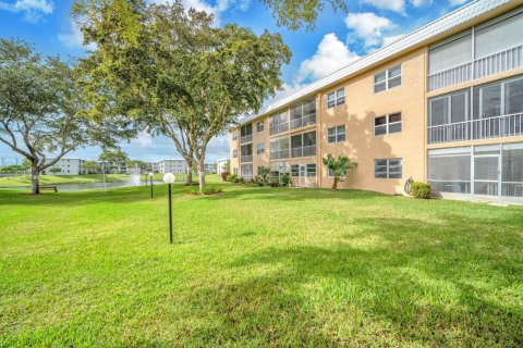 Copropriété à vendre à Boca Raton, Floride: 2 chambres, 88.72 m2 № 1024249 - photo 2