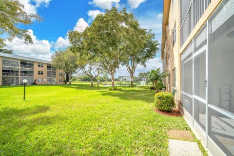 Copropriété à vendre à Boca Raton, Floride: 2 chambres, 88.72 m2 № 1024249 - photo 4