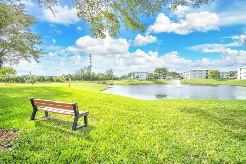 Copropriété à vendre à Boca Raton, Floride: 2 chambres, 88.72 m2 № 1024249 - photo 27