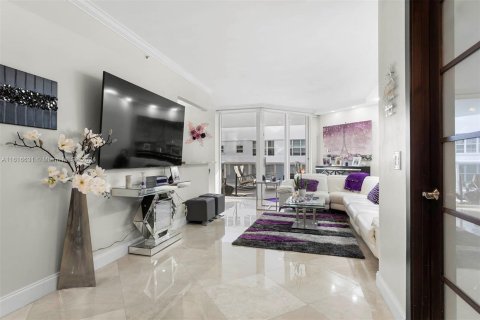 Copropriété à vendre à Miami Beach, Floride: 2 chambres, 138.42 m2 № 1238266 - photo 6