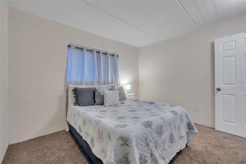 Copropriété à vendre à Daytona Beach, Floride: 2 chambres, 80.27 m2 № 1350642 - photo 19