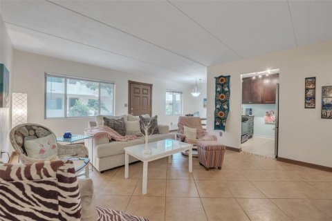 Copropriété à vendre à Daytona Beach, Floride: 2 chambres, 80.27 m2 № 1350642 - photo 7