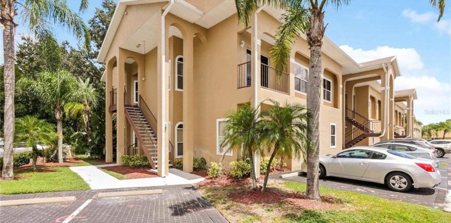 Condo à Kissimmee, Floride, 3 chambres  № 1350605