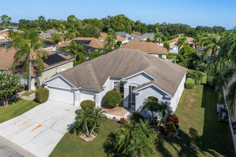 House in Davenport, Florida 4 bedrooms, 238.67 sq.m. № 1380793 - photo 2