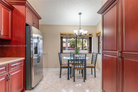 Villa ou maison à vendre à Tamarac, Floride: 2 chambres, 138.61 m2 № 1379158 - photo 14