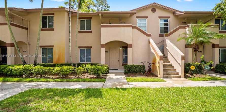 Condo à Greenacres, Floride, 3 chambres  № 1345374