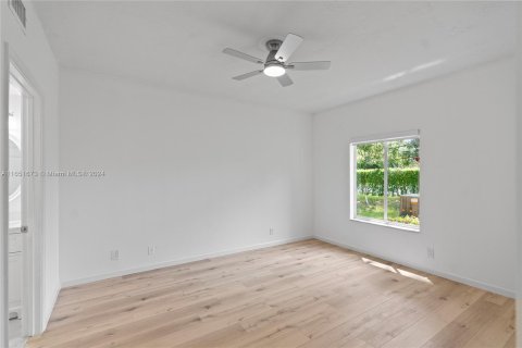 Copropriété à vendre à Greenacres, Floride: 3 chambres, 98.57 m2 № 1345374 - photo 19