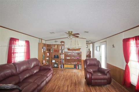 Casa en venta en Okeechobee, Florida, 2 dormitorios, 78.04 m2 № 1227169 - foto 15