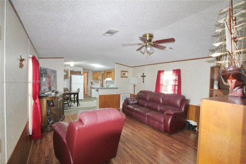 Casa en venta en Okeechobee, Florida, 2 dormitorios, 78.04 m2 № 1227169 - foto 11